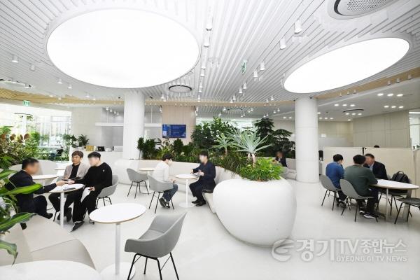 [크기변환]1-3. 새빛민원실.jpg