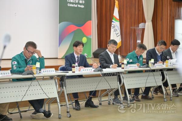 [크기변환]01-여주시, 김광덕 부시장 권한대행체제 운영 점검회의 개최(2).jpg