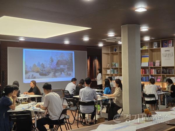 [크기변환]4_시흥시민캠퍼스Q-시민학습연구실 교육 현장.jpg