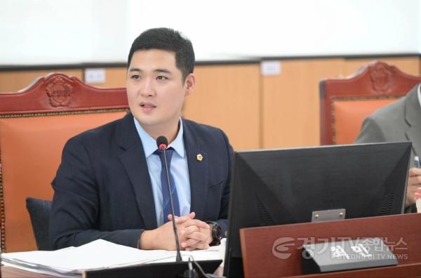 [크기변환]260427_최민_의원__중대재해_예방__규모보다_현장_밀착형_전문성_확보가_우선.jpg