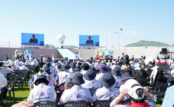 [크기변환]광주시, 제16회 경기도장애인체육대회 개막…1만 명 운집 역대 최대 규모 (2).jpg