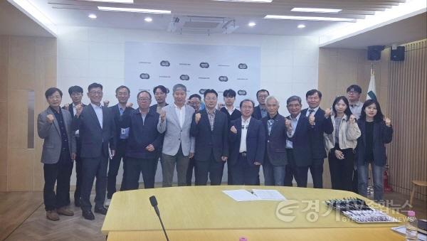 [크기변환]간담회 사진(3).jpg