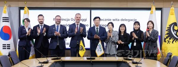 [크기변환]돌노실롱스키에주 면담 (1).jpg