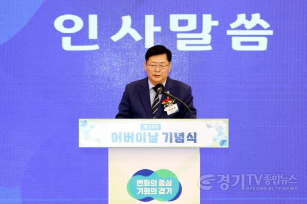 [크기변환]260508 이선구 의원, 제54회 어버이날 기념식 참석...어르신들의 건강하고 품위 있는 노후 위해 지속 노력 (1).JPG.jpg