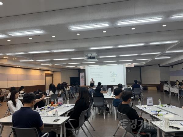 [크기변환]1 민원업무 담당자 대상 민원응대 및 힐링교육 실시 2 (1).jpg