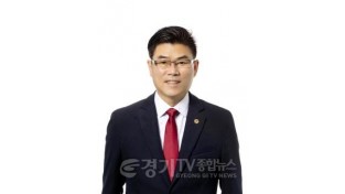 [크기변환]260514 윤태길 의원, “돌봄노동자가 건강해야 경기도민이 웃는다”… 처우개선 조례 대표발의.jpg