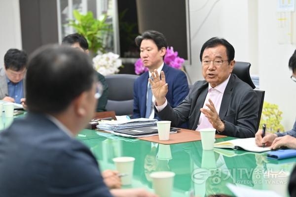 [크기변환](사진2)‘재선 성공’ 이현재 하남시장, ‘중단 없는 미래 발전’ 드라이브.jpg