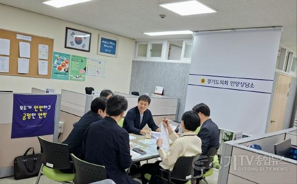 [크기변환]260608 유영일 의원, 지분적립형 분양주택 및 공공임대주택사업 추진현황 면담 가져.jpeg