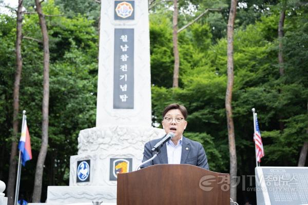 [크기변환][크기변환]2026-06-11 월남전참전기념탑 건립 28주년 기념 및 안보결의대회 (14) (1).jpg