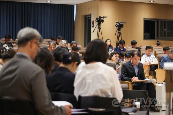 [크기변환](0618)[남양주시인수위]최현덕 남양주시장 당선인 “부서 칸막이 깨고 시민 체감형 행정혁신 이룰 것”(사진1).jpg