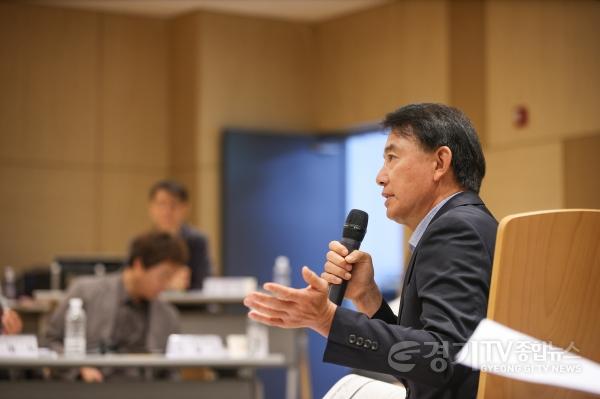 [크기변환](0618)[남양주시인수위]최현덕 남양주시장 당선인 “부서 칸막이 깨고 시민 체감형 행정혁신 이룰 것”(사진2).jpg
