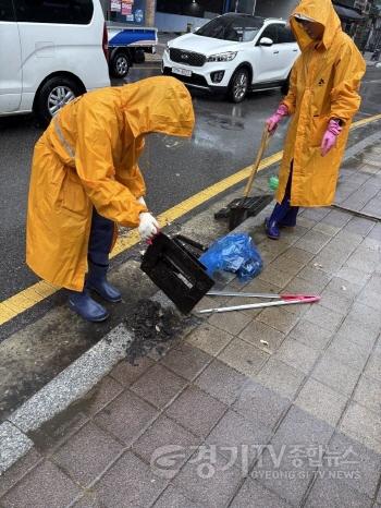 [크기변환]기획보도3_빗물받이 합동 점검(배곧2동).jpg