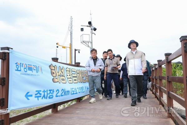 [크기변환]6-4. 정명근 화성특례시장이 25일 민·관 합동 점검을 진행하고 있다.jpg