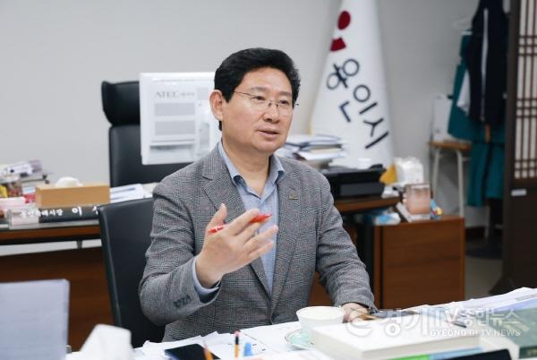 [크기변환]1. 이상일 용인특례시장.jpg