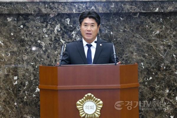 [크기변환]산업건설위원장. 진재훈.jpg