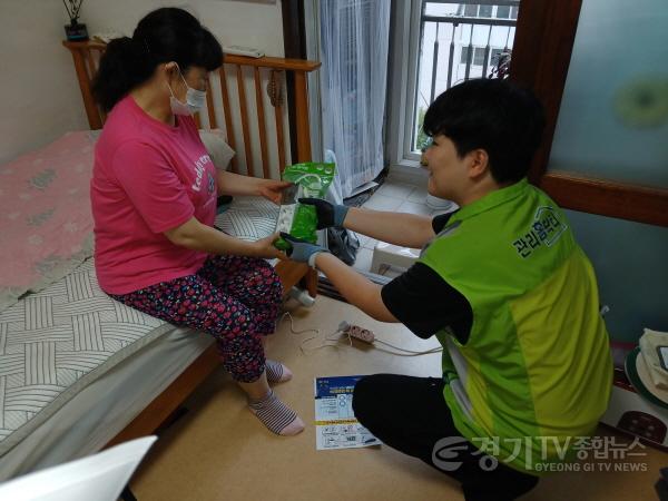 [크기변환]취약계층 전기화재 예방활동 (5).jpg