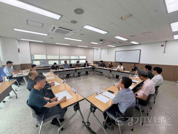 [크기변환]05-여주시, 여주형 명문학교 육성 및 지원사업을 위한 간담회 개최.jpg