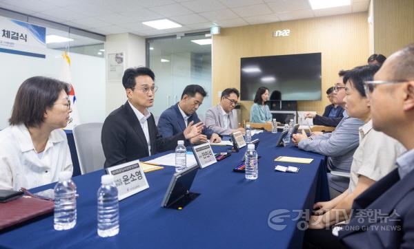 [크기변환]260713_경기도교육청_서울대학교_사범대학_업무협약_체결(사진4).jpg