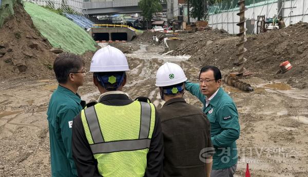 [크기변환](사진2)이현재 하남시장 호우 피해 대응 위한 재해예찰 활동 나서.jpg