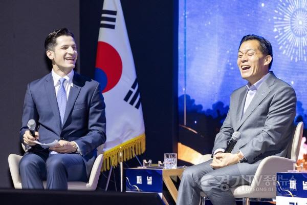 [크기변환]1-3. 이재준 수원특례시장, “글로벌 문화관광축제도시 만들어가는 여정에 시민 여러분이 함께해 달라”.jpg