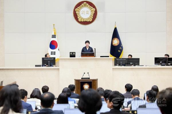 [크기변환]20260720 용인특례시의회, 제305회 임시회 개회(2).jpg