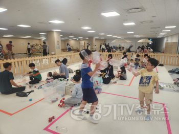 [크기변환][사진] 용인어린이상상의숲 환경의 날 프로그램 패트병의 무한변신.png