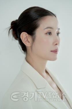 [크기변환]제천문화관광재단, 매월 클래식으로 시민 만난다… 2026 제천 달빛아레 콘서트 개최(배우 이태란) (1).jpg