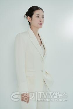 [크기변환]제천문화관광재단, 매월 클래식으로 시민 만난다… 2026 제천 달빛아레 콘서트 개최(배우 이태란) (2).jpg