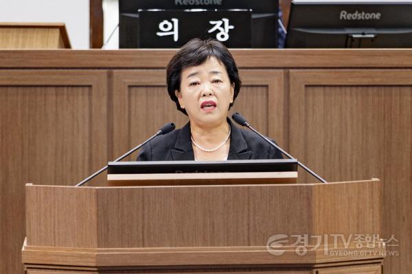 [크기변환]4.박진희의원 5분발언 진행모습.jpg