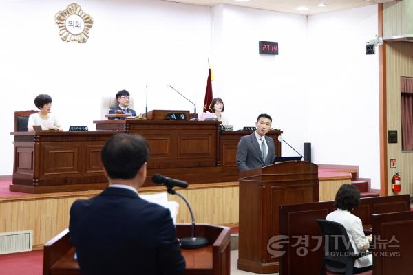 [크기변환]20260731 [사진3] 군포시의회 박상현 의원, 물놀이터 사고 시정질문... “한대희 군포시장의 불출석 통보에 깊은 유감”.jpg