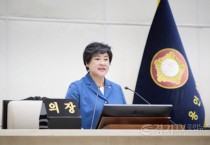 [크기변환]사진4. 개원사를 하고 있는 장정순 의장.jpg