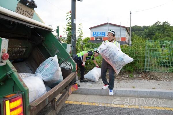 [크기변환](사진2)“폭염 뚫고 시민 삶 속으로”… 이현재 하남시장  휴가 반납하고 민생 총력전.jpg