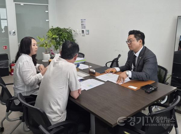 [크기변환]260806_한영수_의원__'지방노동감독관_운영_지원_조례'_제정_추진_(2).jpg