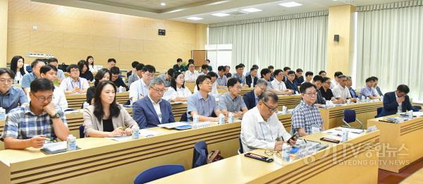 [크기변환]260806_제3차_경영전략워크숍_개최_사진3.jpg