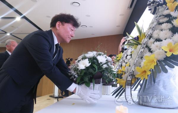 [크기변환]260807_남종섭_의장__원폭_투하_81주년_희생자_추모_“피해자·후손_위한_실질적_지원_이어갈_것_(3).jpg