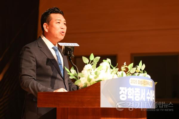 [크기변환]1.이계철의장 축사모습1.jpg