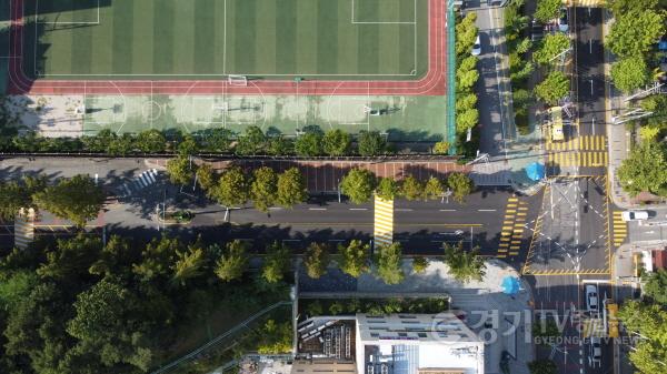 [크기변환]1-1. 용인특례시는 수지고등학교 인근 교통난을 해소하고 안전한 보행 환경을 조성하기 위해 교차로 등을 정비한다. 사진.jpg