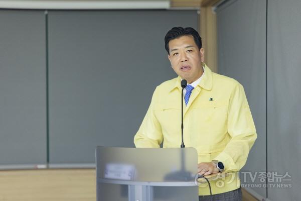 [크기변환]1. 이계철 의장 인사말씀.jpg