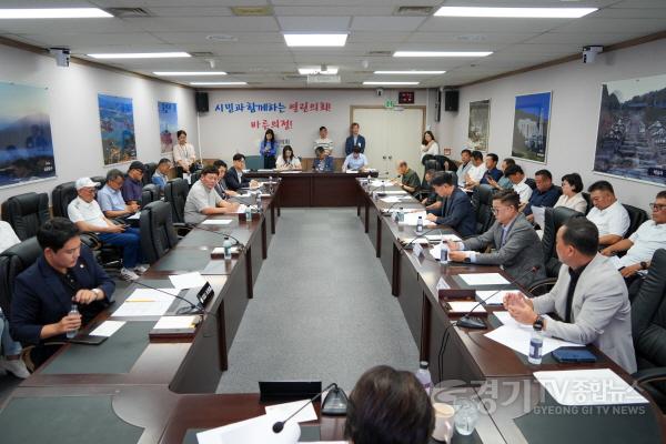 [크기변환]안성시의회  안성시체육회와 간담회 개최 (1).jpg