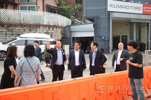 [크기변환](0820)[홍보담당관]남양주시, 오남읍 ‘현장시장실’ 운영… 지역 현안·통학안전 점검(사진2).jpg