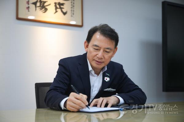 [크기변환](0820)[정책기획과]‘헌법친화도시에서 기본도시로’… 남양주시, 기본사회 실현 기본조례 입법예고(사진1).jpg