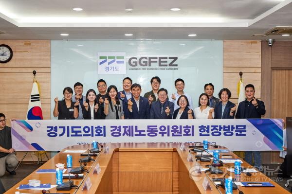 [크기변환]260826_경제노동위원회__경기경제자유구역·경기도기술학교_현장_찾아_정책·사업_점검_(2).jpg