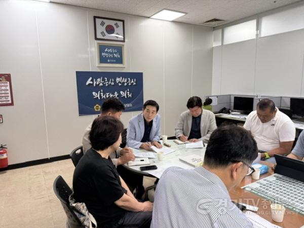 [크기변환]260828_엄교섭_의원__고림·남곡지구_대중교통_개선_촉구...“주민_불편_방치_안_돼”_(3).jpeg
