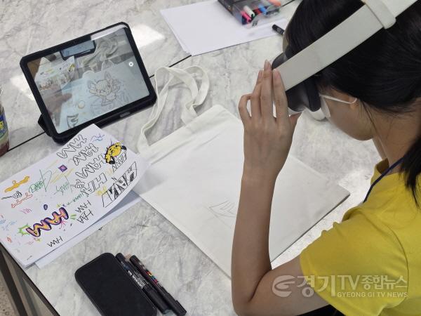 [크기변환]경기문화재단 청소년 VR 그래피티 프로젝트 _그래피티 시티 랩_ (4).jpg