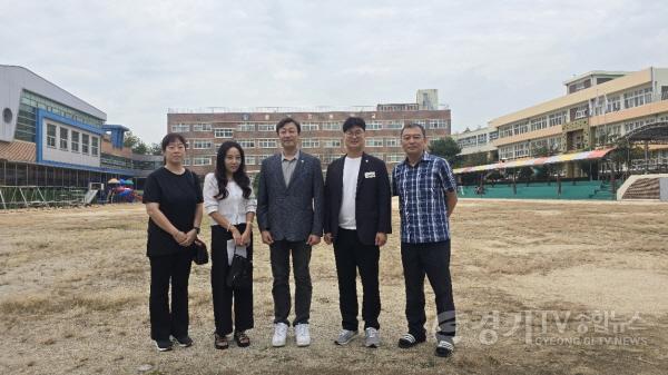 [크기변환]260831 안성시의회, 문기초등학교 교육환경 개선 간담회 개최 (2).jpeg