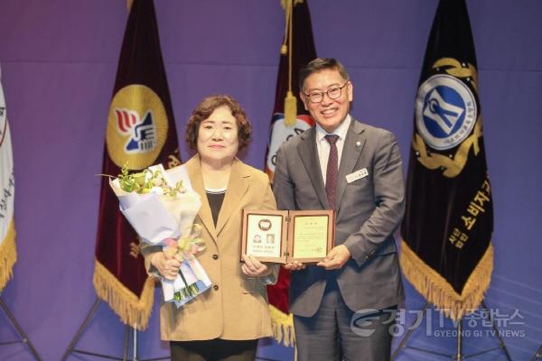 [크기변환]d0a5682601fa127b5c085af47a4165311b26136d0941c3cf3a4a7ef8daaeba67.jpg