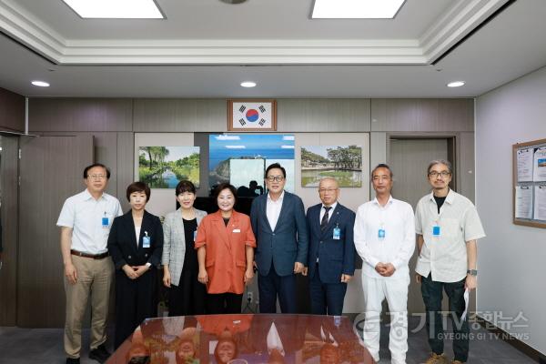 [크기변환]단체사진.jpg