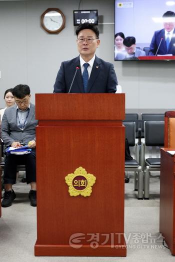 [크기변환]260907_최종현_의원__“정책_만들기_전_인권부터_살핀다”...인권영향평가_조례안_상임위_통과_(3).JPG