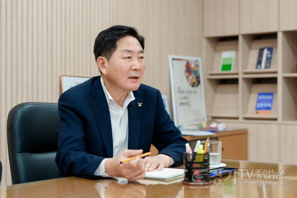 [크기변환]20260908 언론사인터뷰(중부일보).jpg