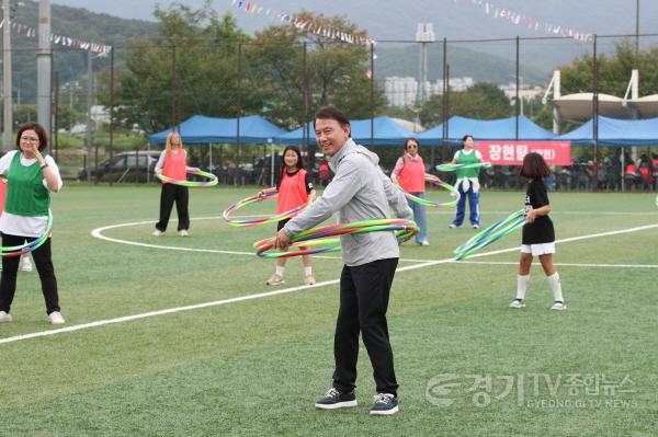 [크기변환](0913)[진접읍 생활자치과]4개 권역 하나로…남양주시 진접읍, ‘한마음 대축제’서 화합 다져(사진2).jpg